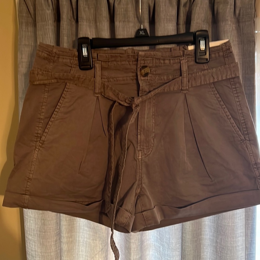 AE belted super hi-rise shorts-size 4